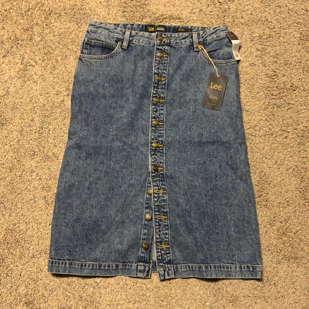 LEE JEANS VINTAGE MODERN HIGH RISE MIDI SKIRT
